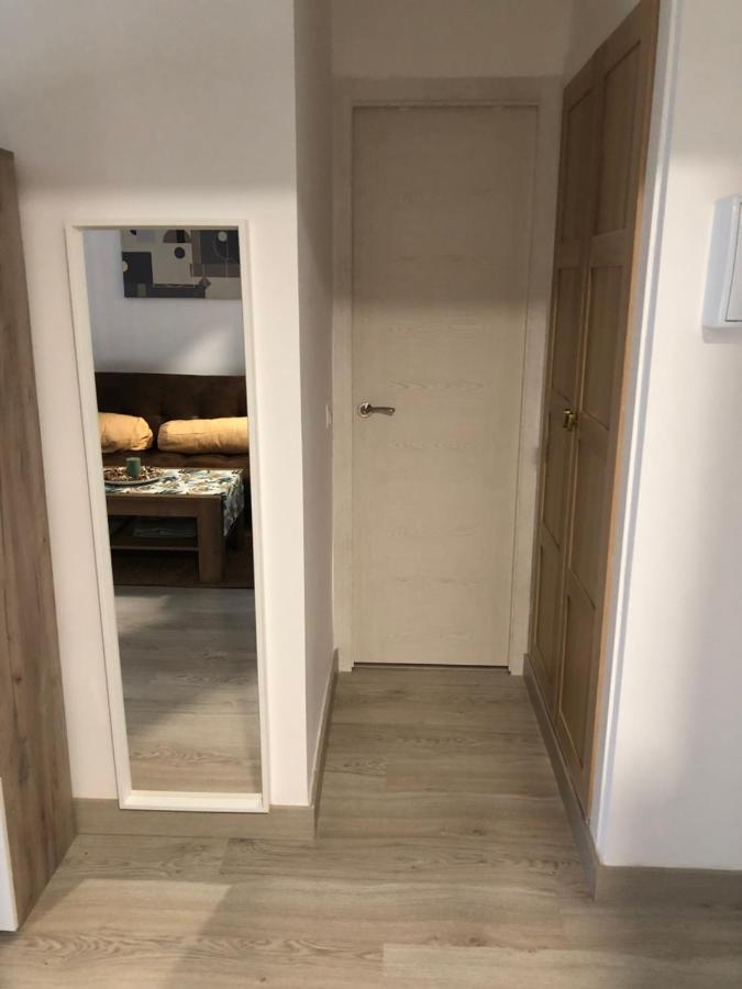 Apartamento Totalmente Reformado Con Piscina Y Jardines Al Lado De La Playa De La Carihuela Torremolinos Extérieur photo