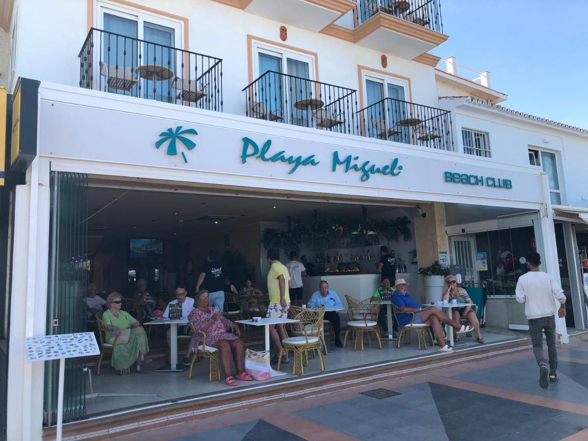 Apartamento Totalmente Reformado Con Piscina Y Jardines Al Lado De La Playa De La Carihuela Torremolinos Extérieur photo